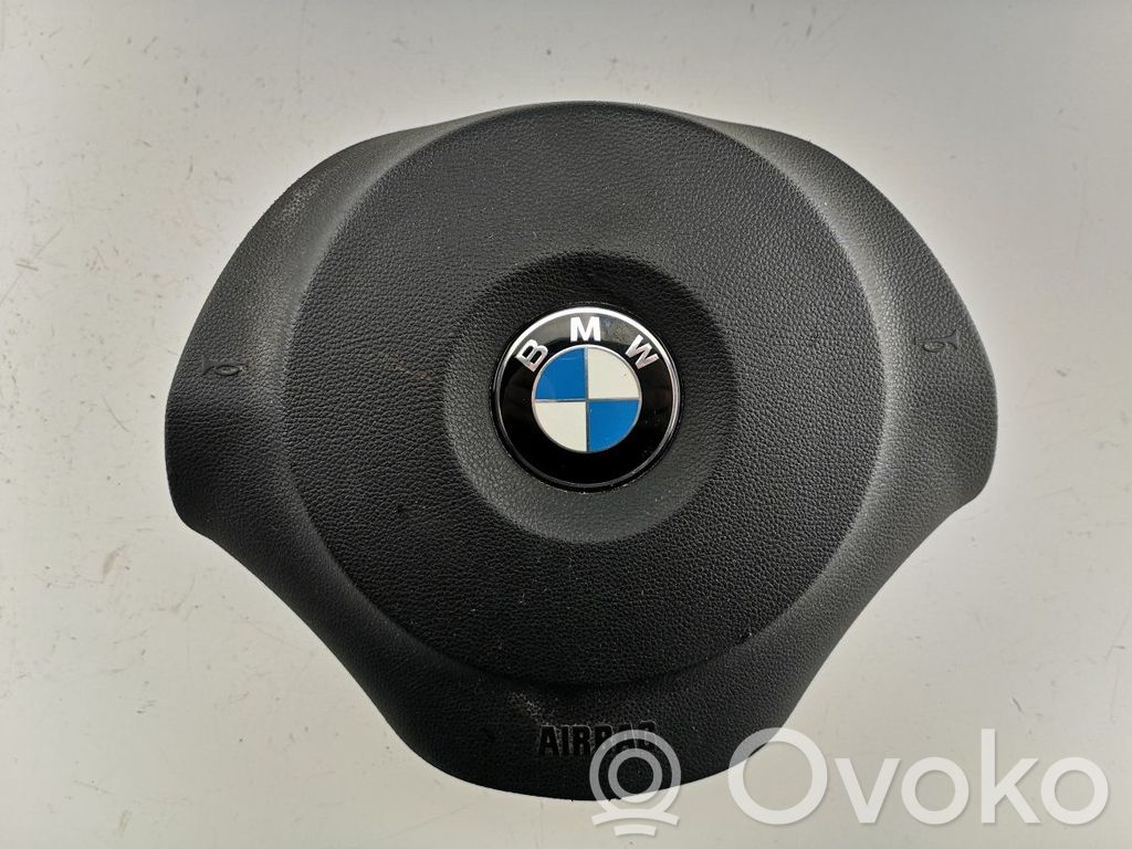 BMW 1 E81 E87 Vairo oro pagalvė 