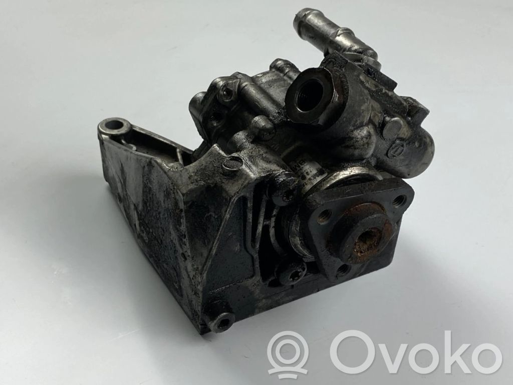 Power steering pump   6768155028,32416768155