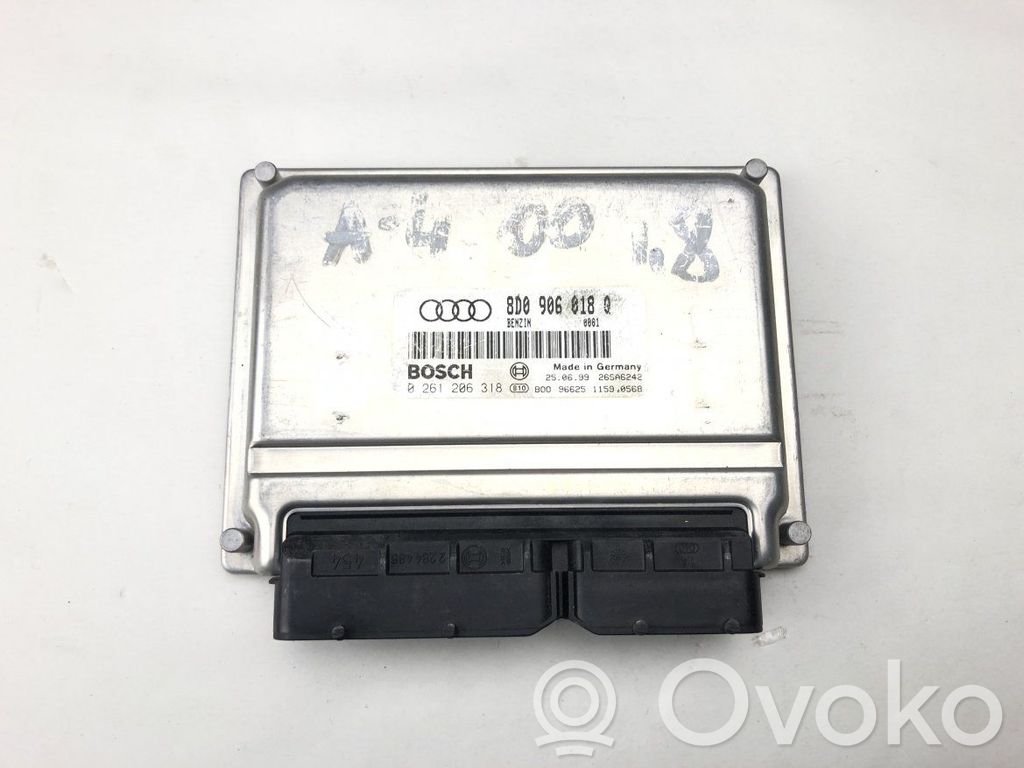 Audi A4 S4 B5 8D Engine control unit/module 