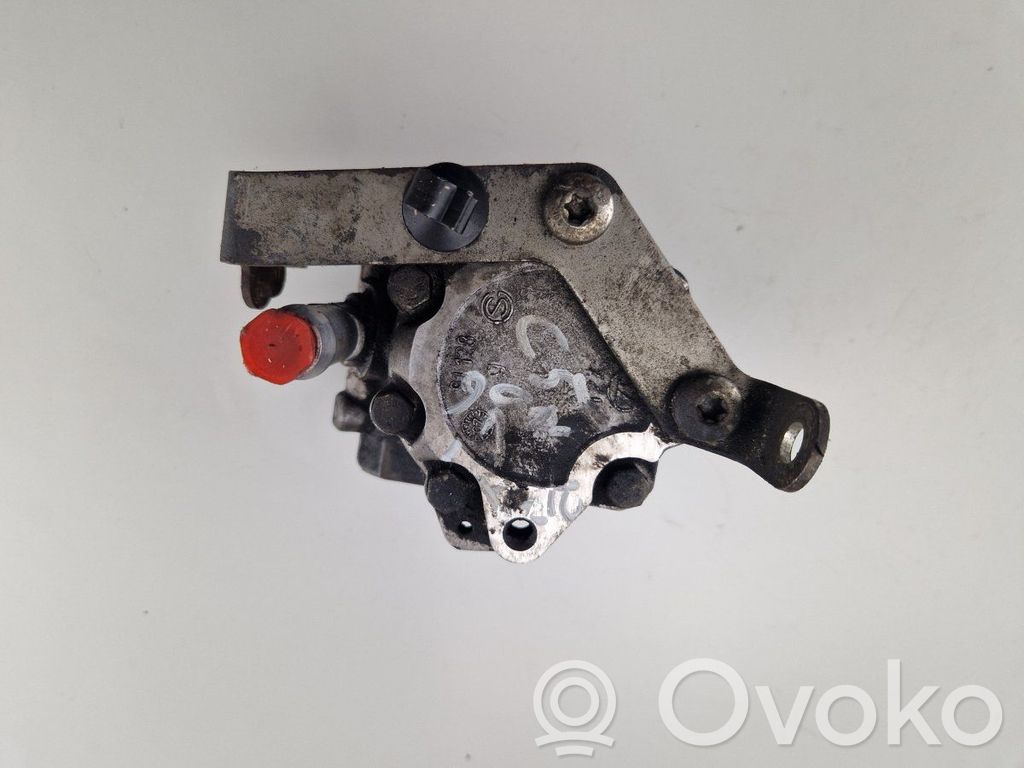Citroen C5 Ohjaustehostimen pumppu 