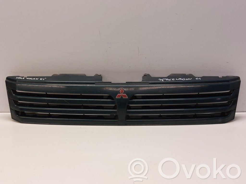 Mitsubishi Space Wagon Etusäleikkö 
