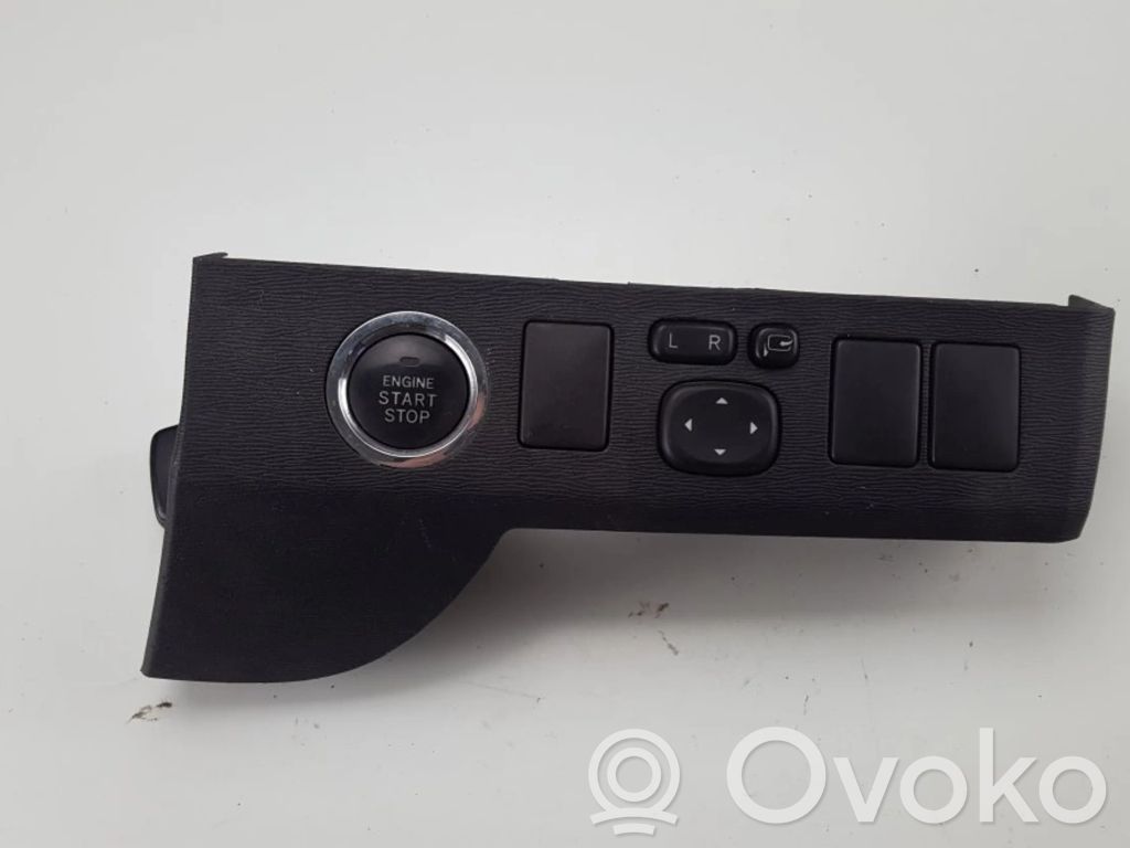 Toyota Avensis T270 Przycisk zapłonu Start / Stop 