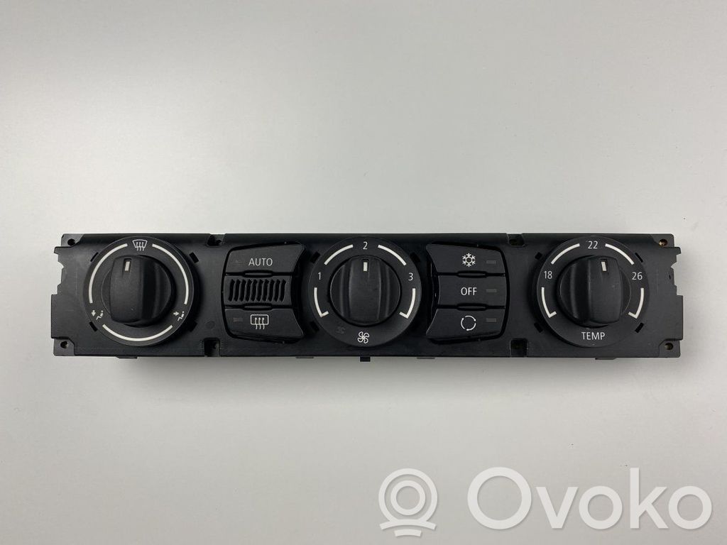 BMW 5 E60 E61 Climate control unit 