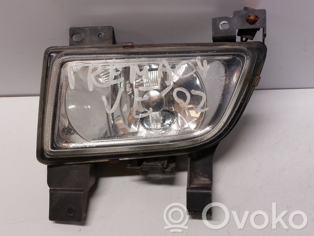 Mazda Premacy Miglas lukturis priekšā 