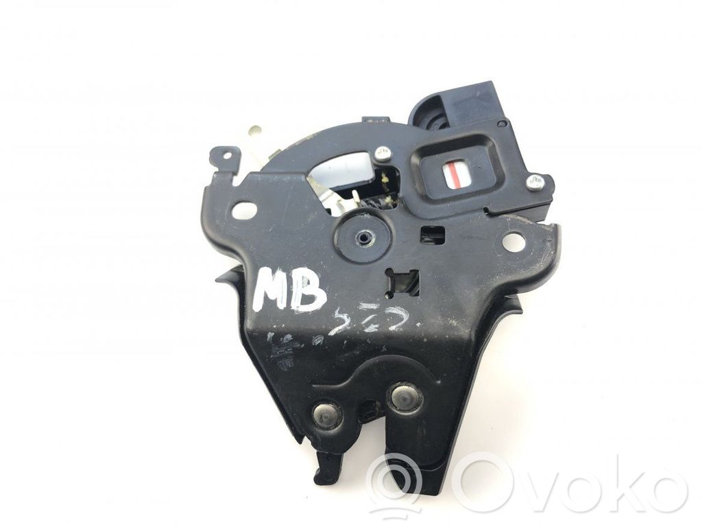 Tailgate/trunk/boot lock/catch/latch