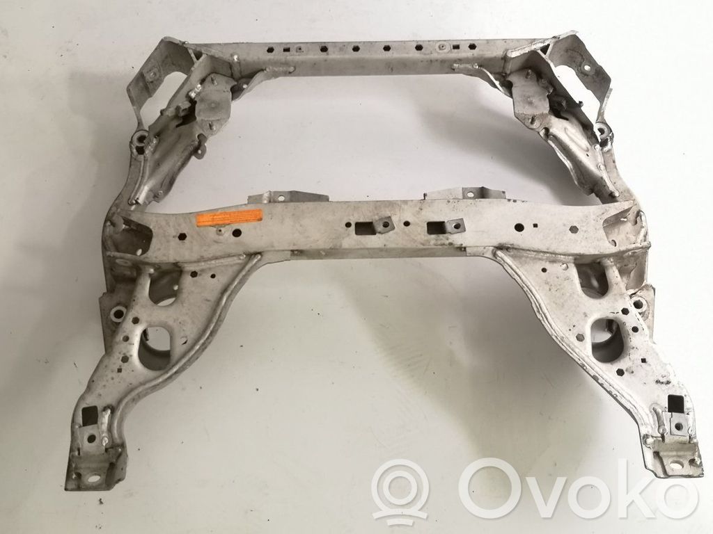 Priekinis traversas   46458861,4645886111,4645886111