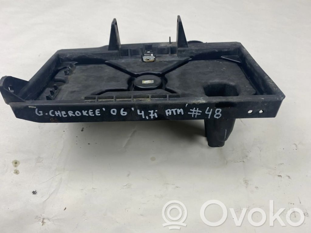 Battery tray   37983A
