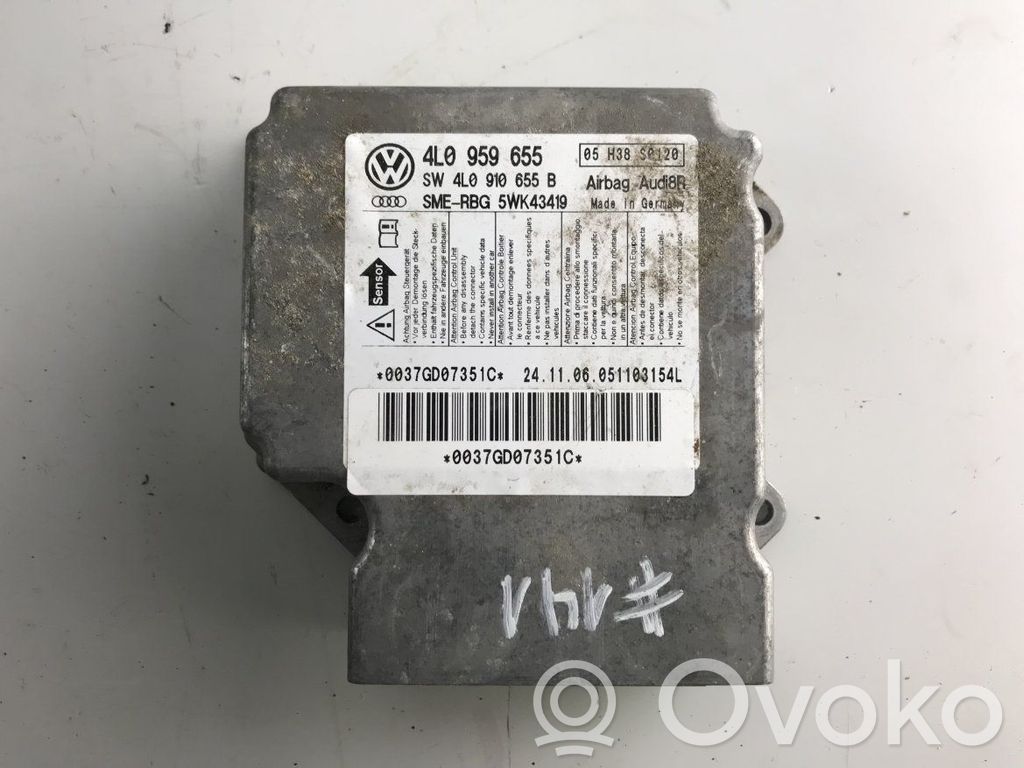 Audi Q7 4L Airbagsteuergerät 