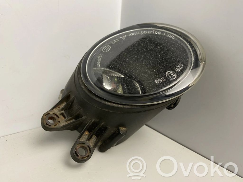 Volvo S40 Miglas lukturis priekšā 