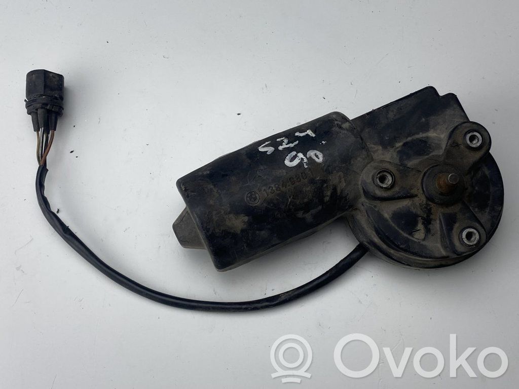 BMW 5 E34 Valytuvų varikliukas 