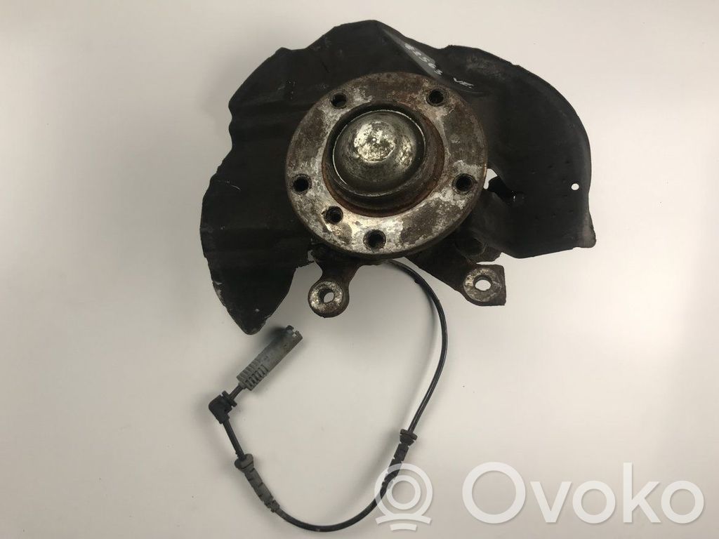 BMW 3 E46 Priekšējā riteņa rumbas vārpstas šarnīrs (stupica, capfa) 