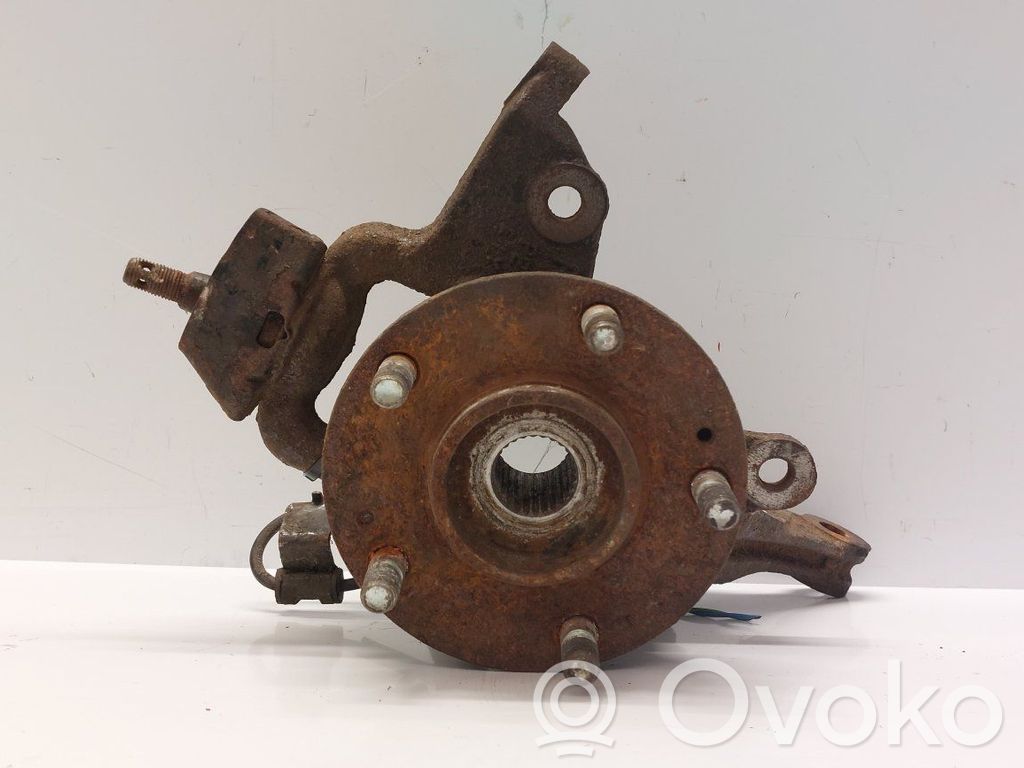 Front wheel hub spindle knuckle