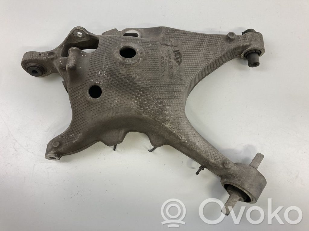Volvo XC90 Brazo de suspensión trasero 