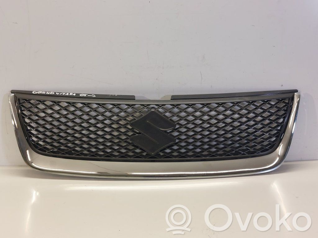 Suzuki Grand Vitara II Atrapa chłodnicy / Grill 