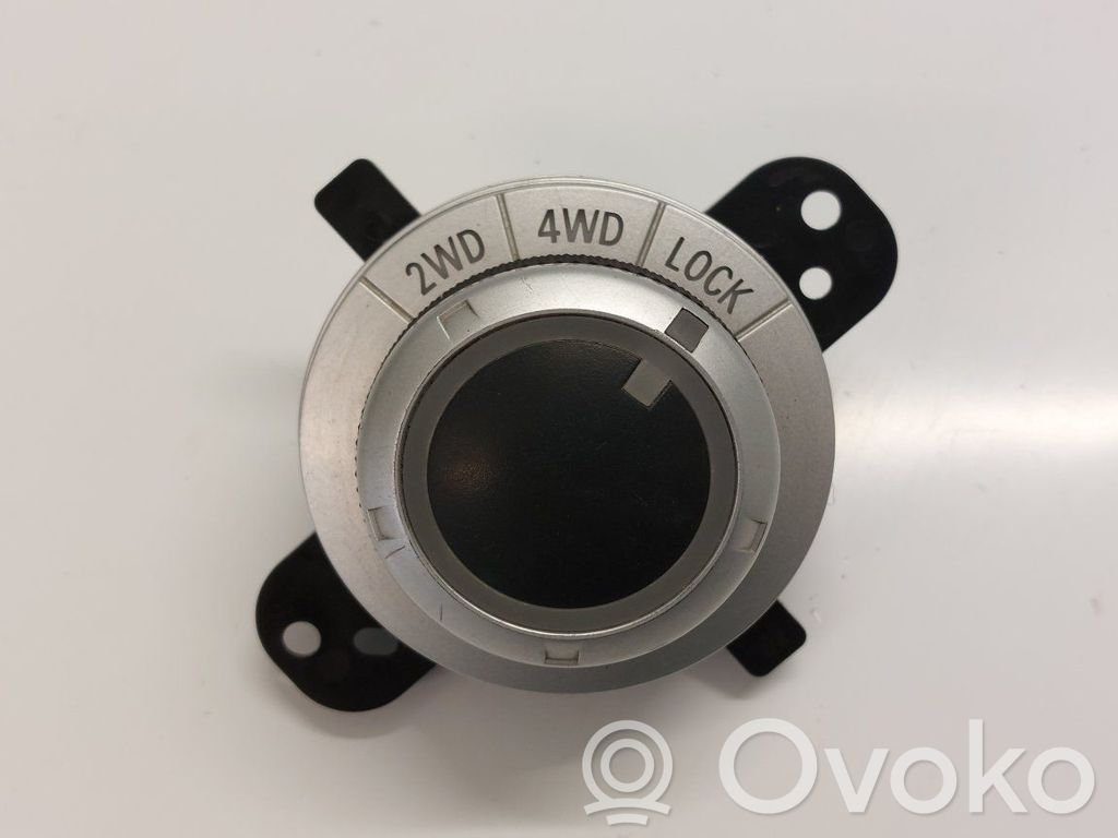 Peugeot 4007 Differential lock switch 