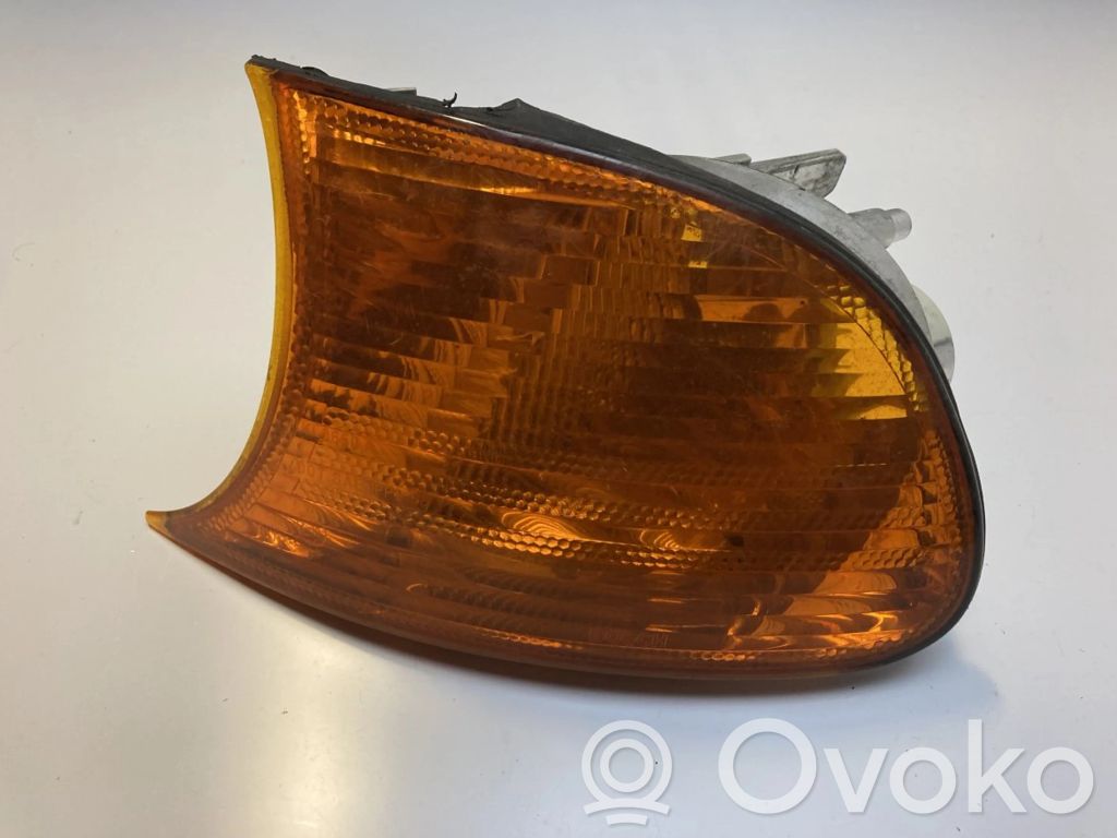 BMW 3 E46 Front indicator light 