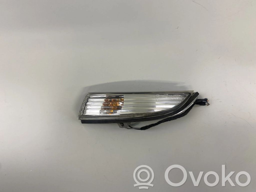 Ford Fiesta Front indicator light 