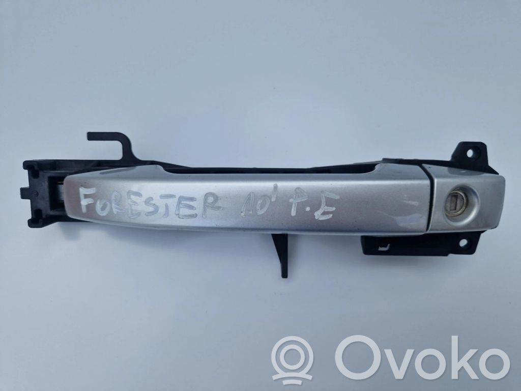 Subaru Forester SH Manecilla externa puerta delantera 