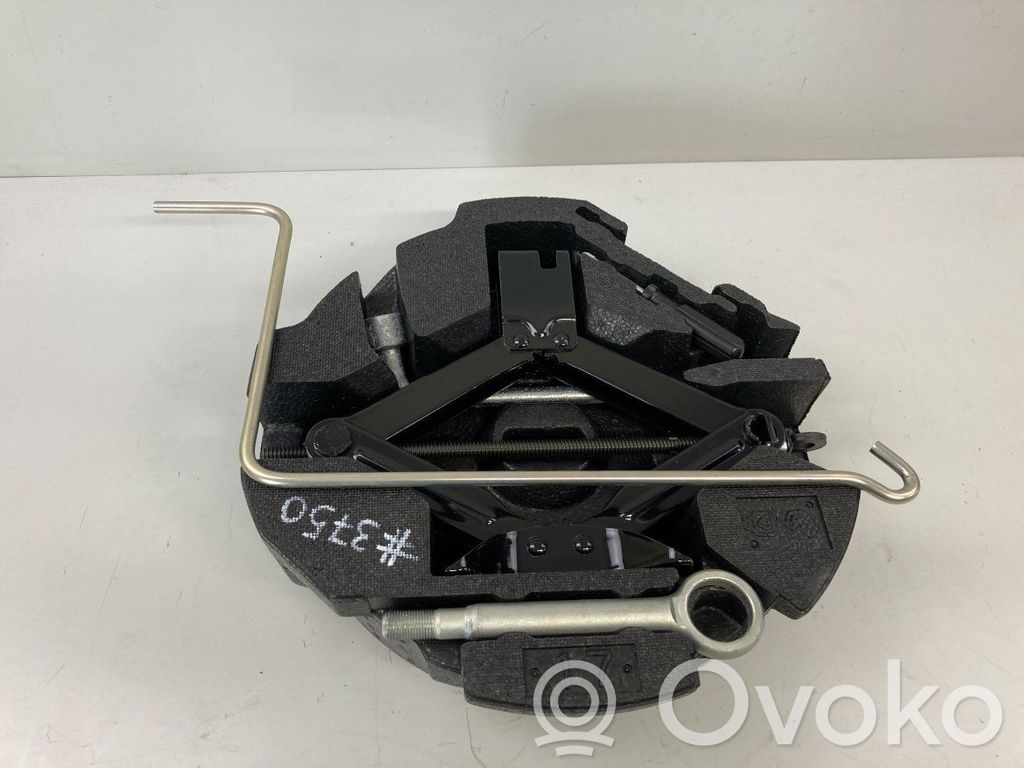 Subaru Legacy Lift Jack 