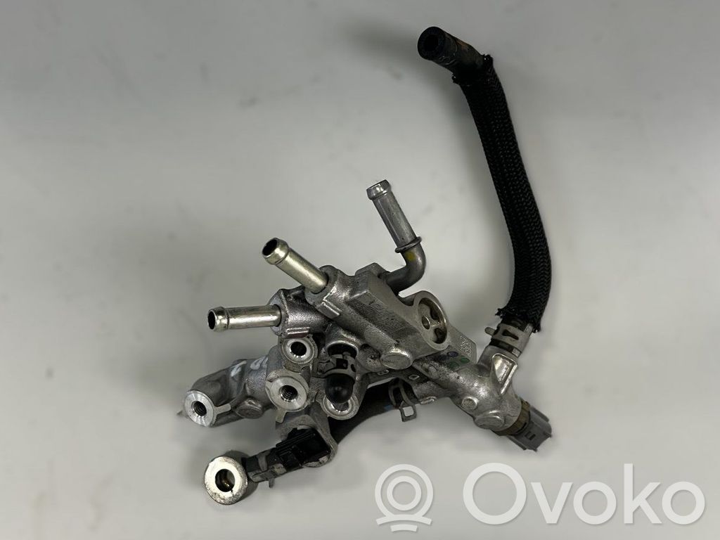 Mazda 3 II Kraftstoffverteiler Einspritzleiste Verteilerrohr 