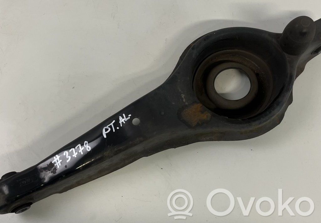 Mazda 5 Рычаг 