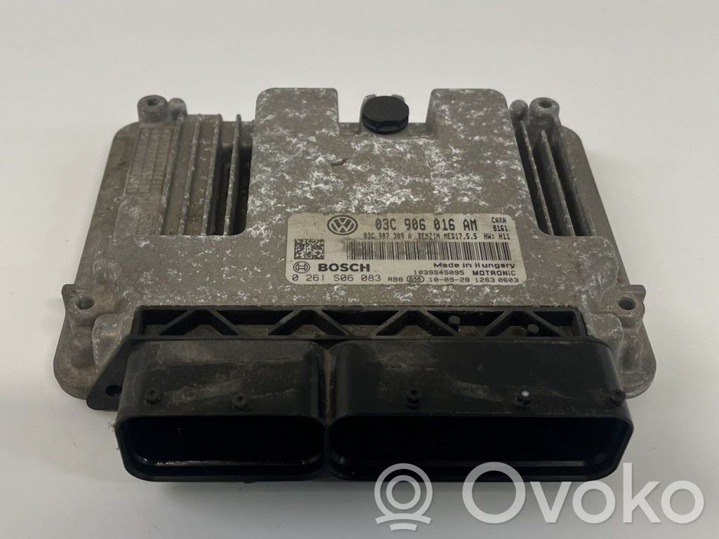 Volkswagen Golf VI Engine control unit/module 