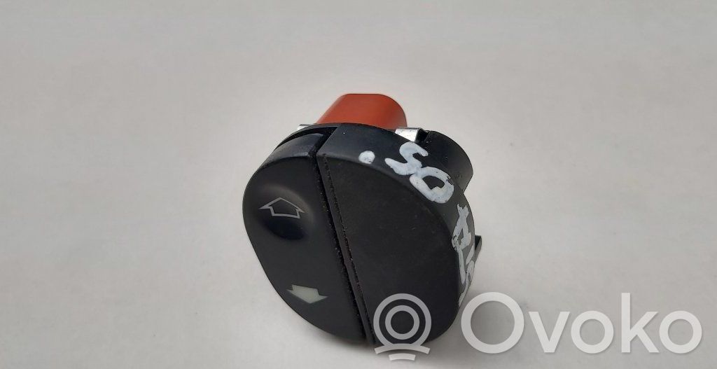 Ford Fiesta Electric window control switch 