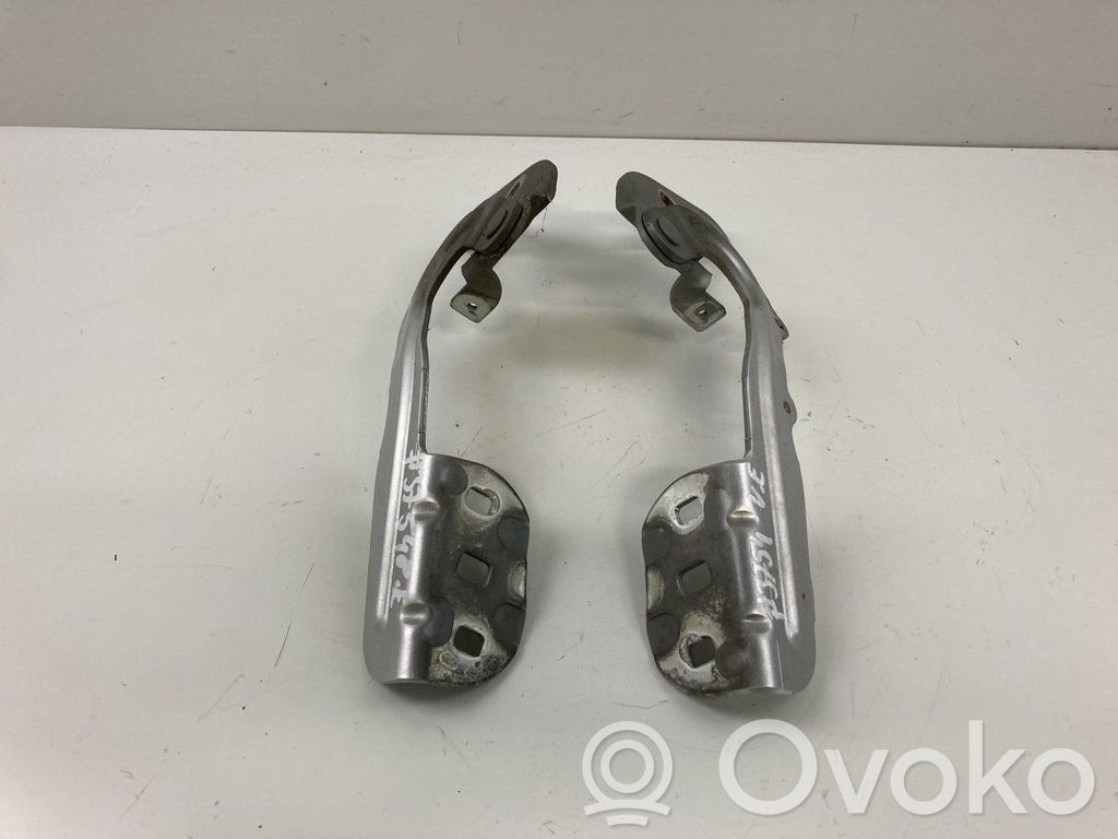 Ford Transit Courier Engine bonnet/hood hinges 