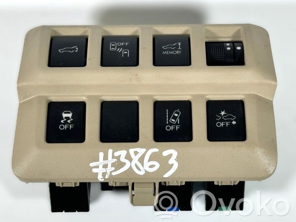 Subaru Outback (BS) A set of switches 