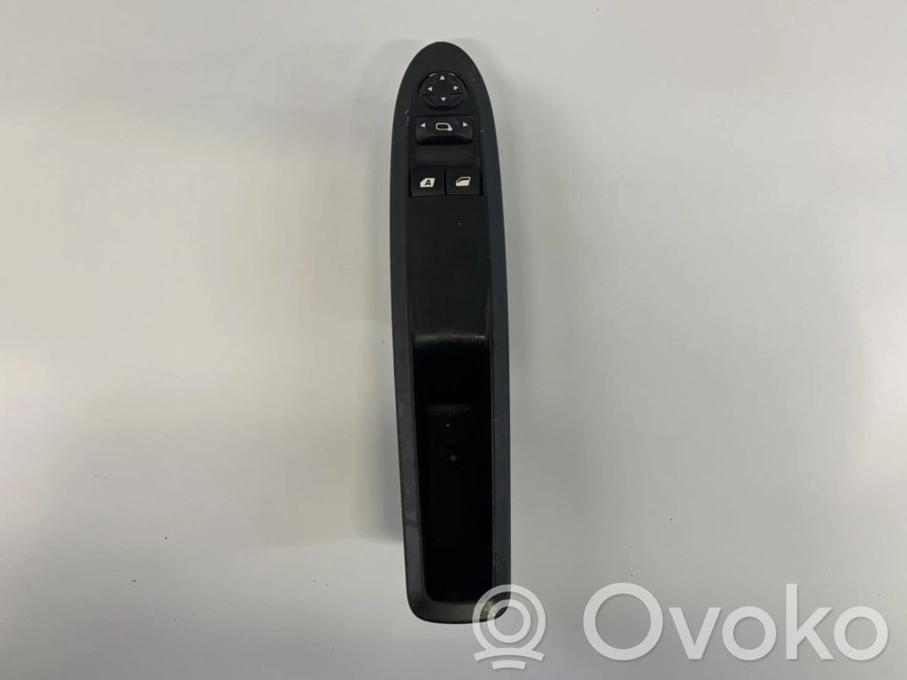 Citroen DS3 Electric window control switch 