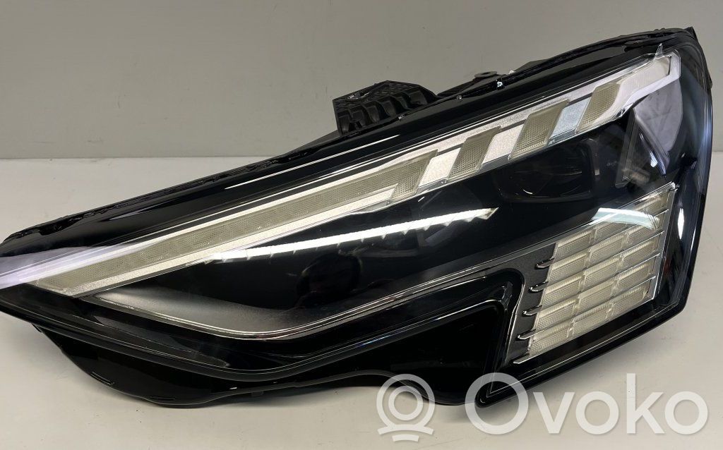 Audi A3 S3 8V Scheinwerfer 