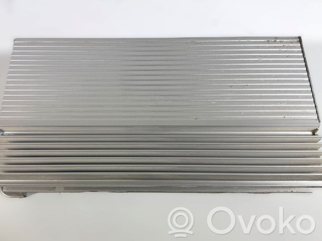 Chrysler Grand Voyager V Sound amplifier 