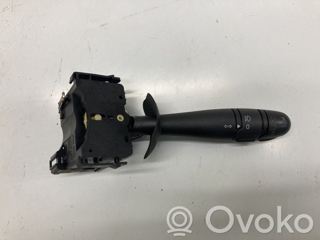 Renault Trafic II (X83) Indicator stalk 