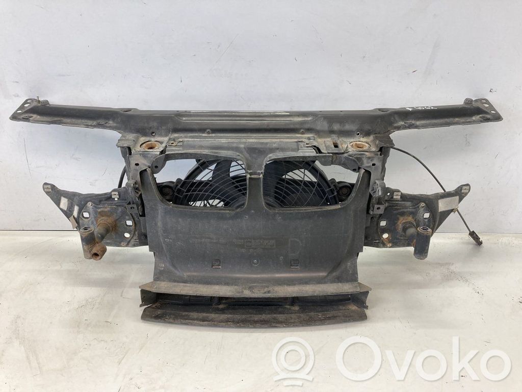 BMW 3 E46 Support de radiateur sur cadre face avant 