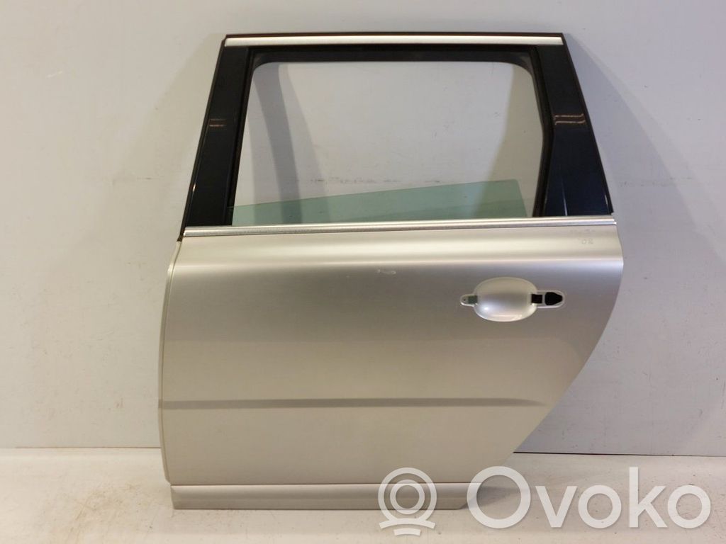 Volvo V70 Galinės durys 