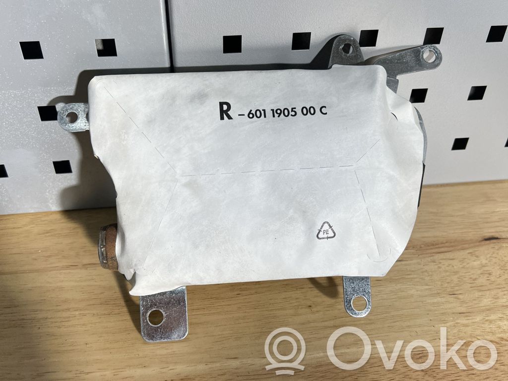 Airbag de la puerta delantera   6963022,601190500C