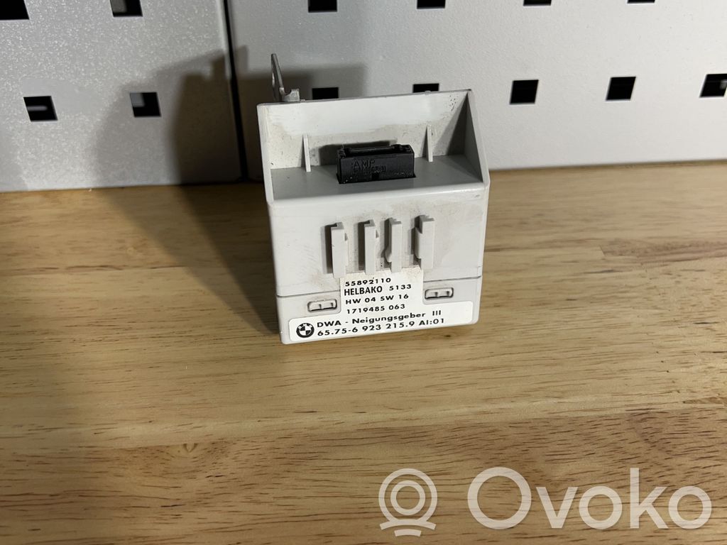 BMW 5 E39 Yaw turn rate sensor 