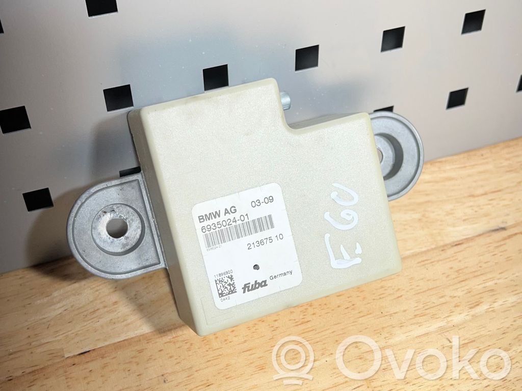 Antenas pastiprinātājs   6935024,693502401,21367510