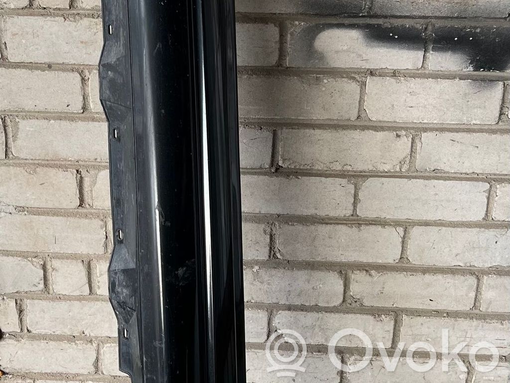 BMW X3 E83 Sill 