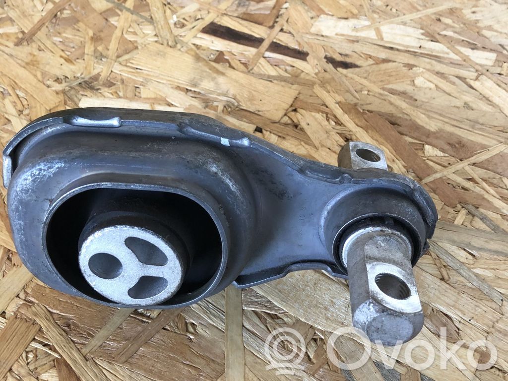 Mercedes-Benz CLA C118 X118 Подушка двигателя 