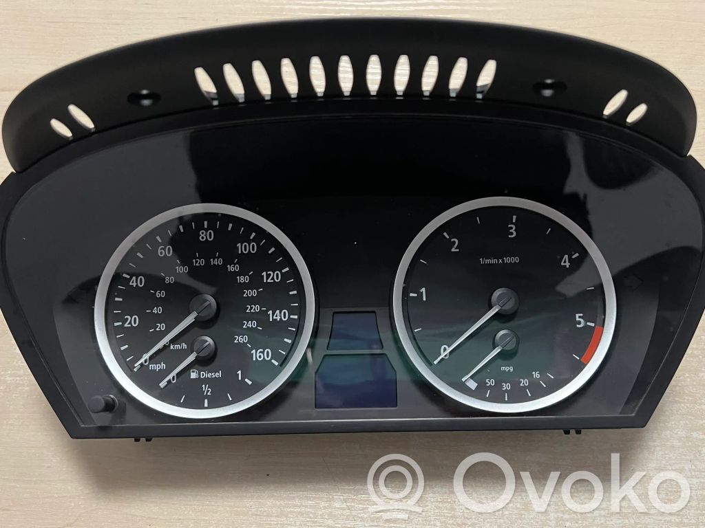 BMW 5 E60 E61 Speedometer (instrument cluster) 