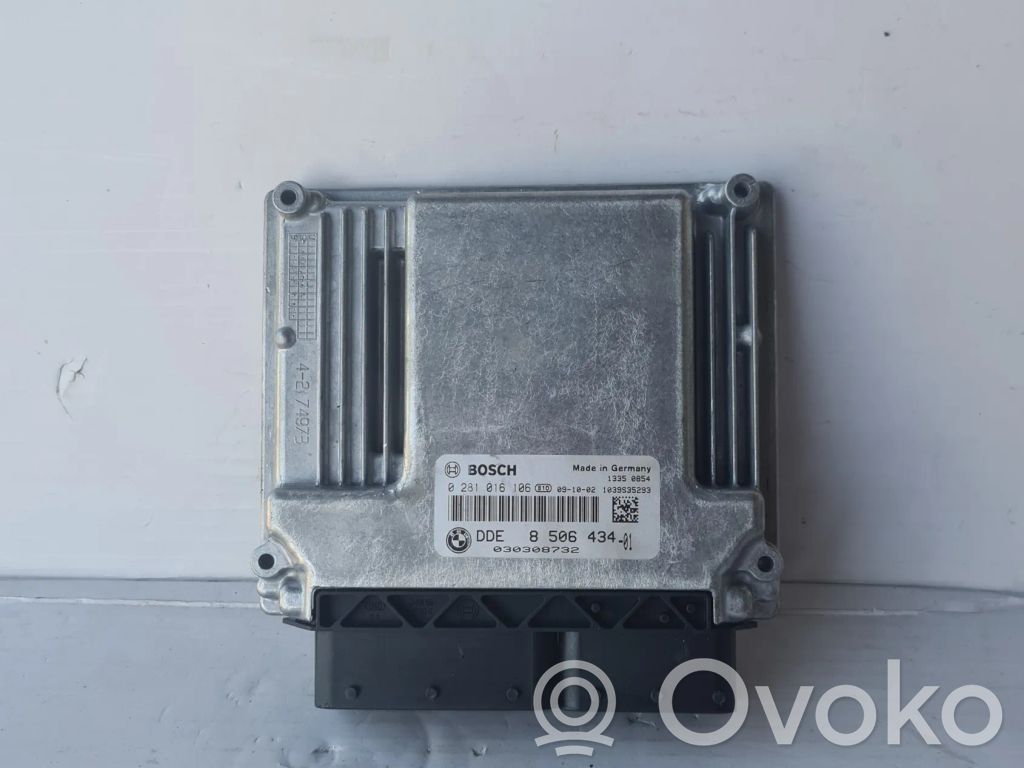 BMW 3 E90 E91 Motorsteuergerät/-modul 
