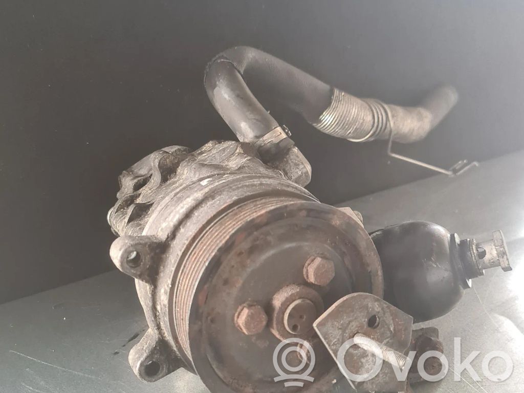 BMW 7 E65 E66 Power steering pump 