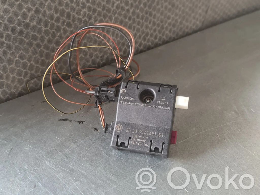 BMW 3 E90 E91 Antenos stiprintuvas 