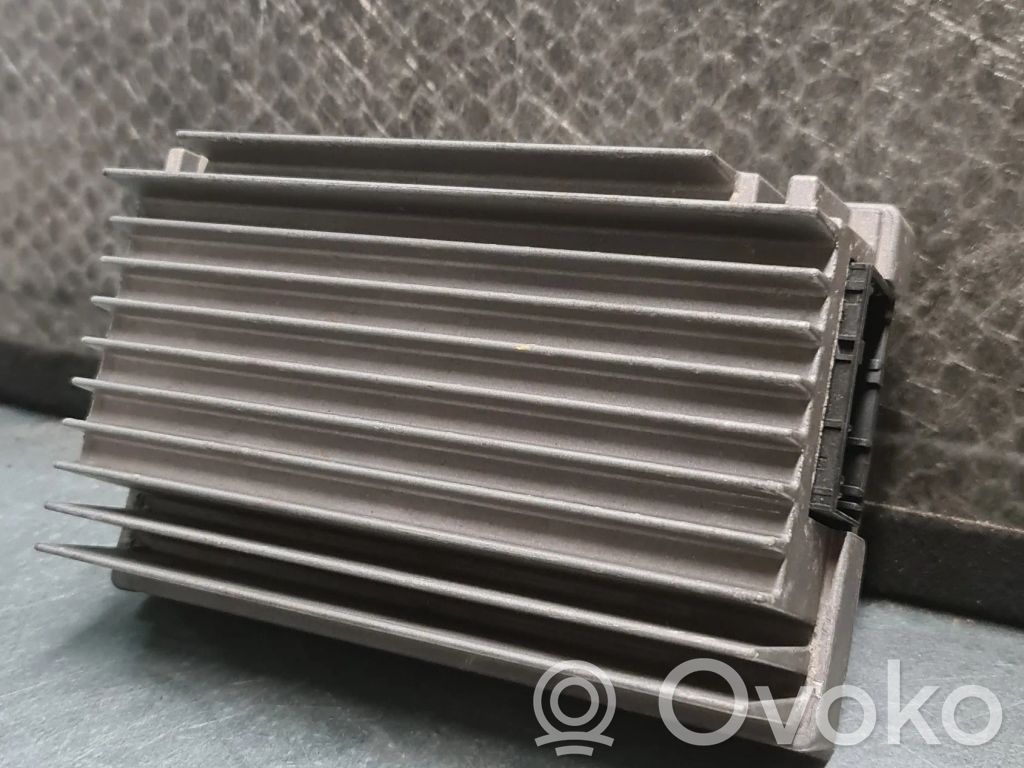 BMW X5 E70 Garso stiprintuvas 