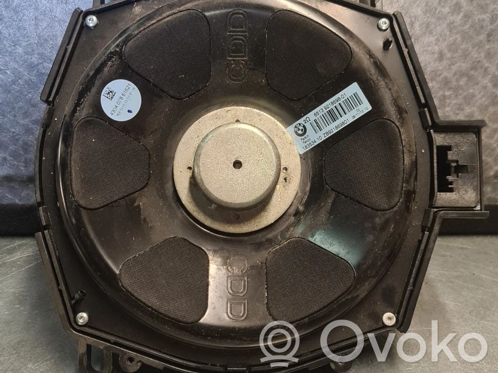 BMW X6 E71 Subwoofer 