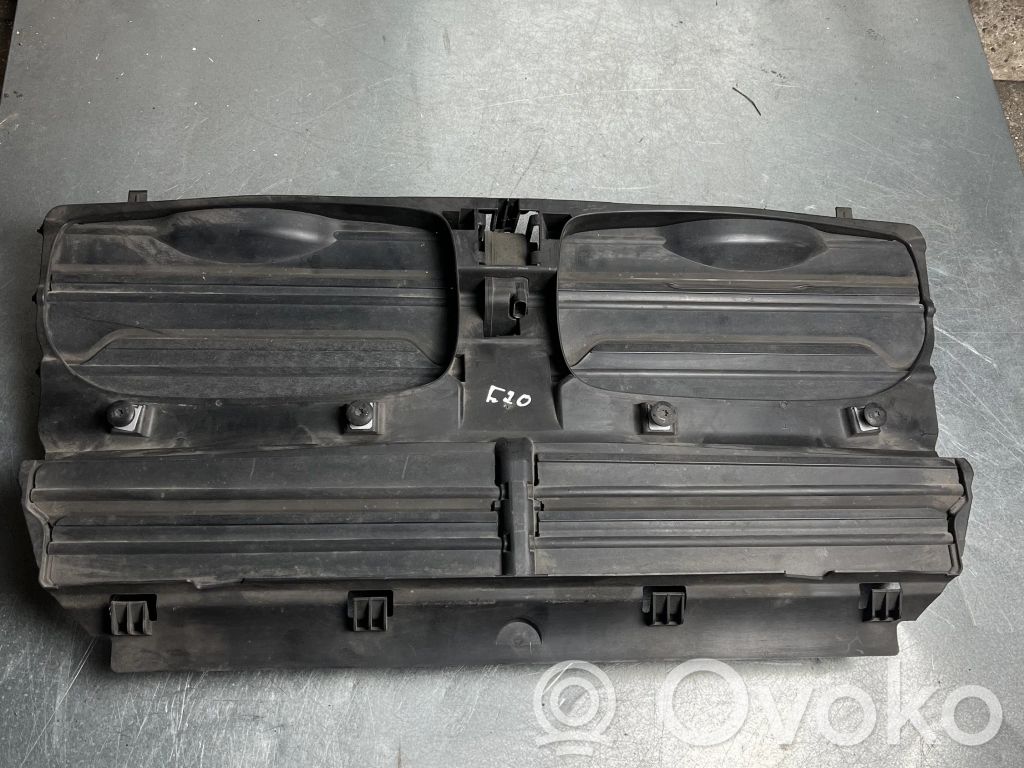 BMW X5 E70 Устройство (устройства) для отвода воздуха 