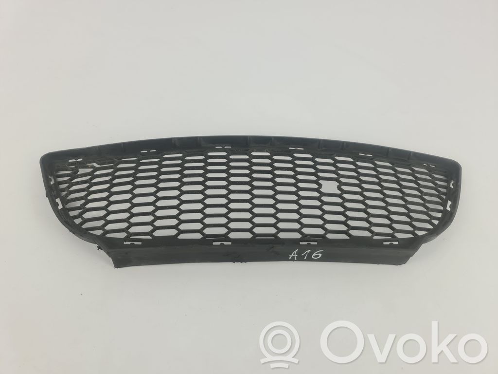 BMW 3 E90 E91 Front bumper lower grill 