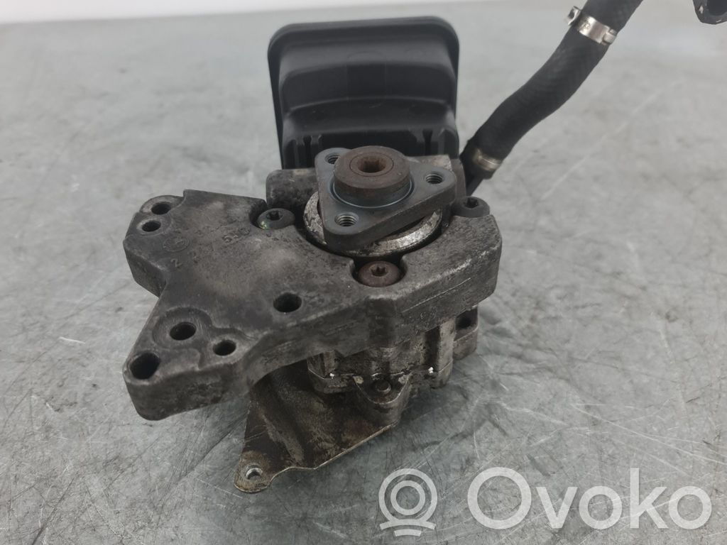 BMW 5 E39 Pompă servodirecție 