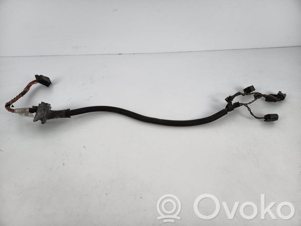 BMW 3 E90 E91 Fuel injector wires 